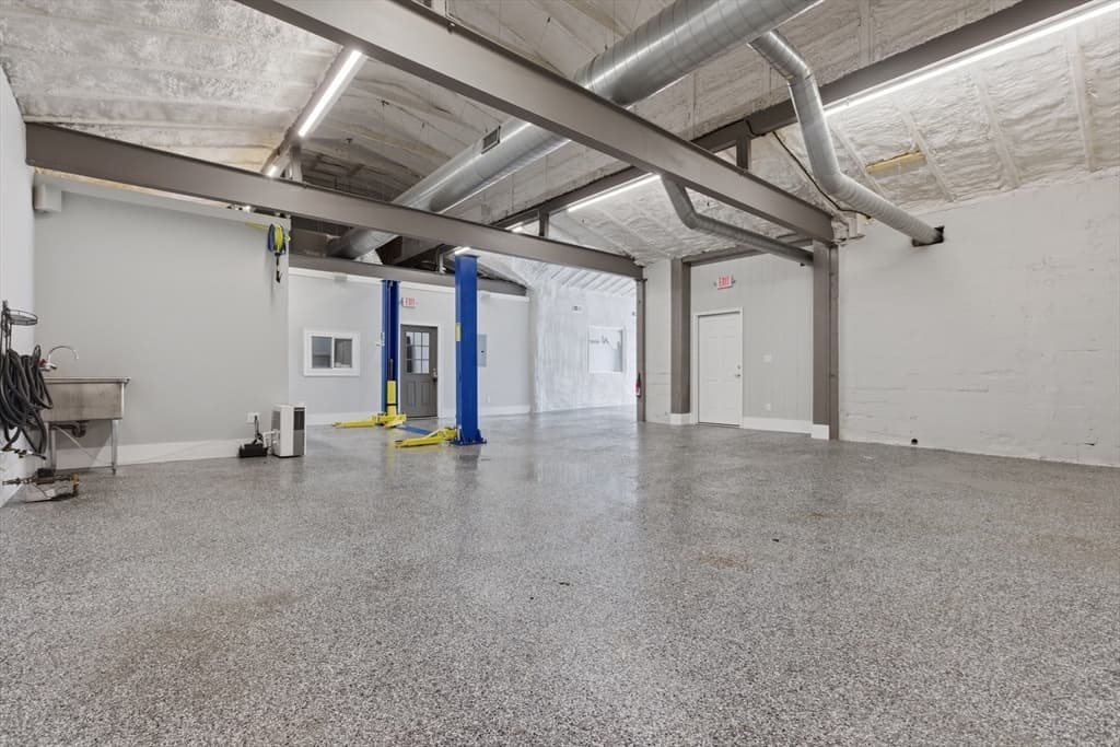20-26 Howard St, Lowell MA 01851 photo 15