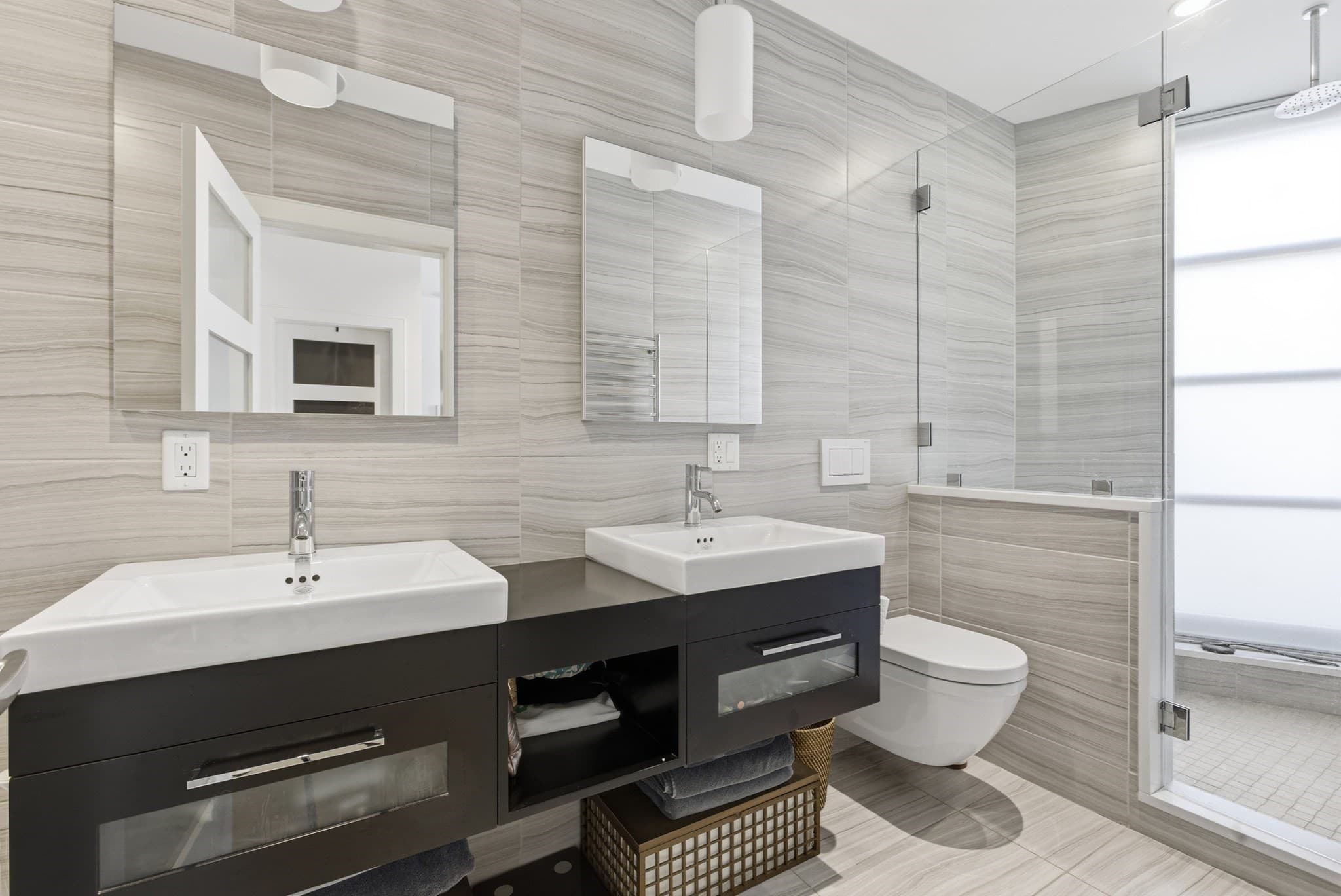 Condominium at 406-418 Commercial St # 1A, Boston MA 02109, photo 32 of 40