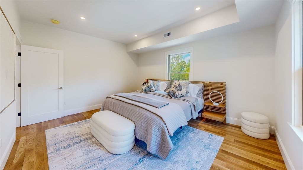 37 Oakland St, Wellesley MA 02481 photo 17