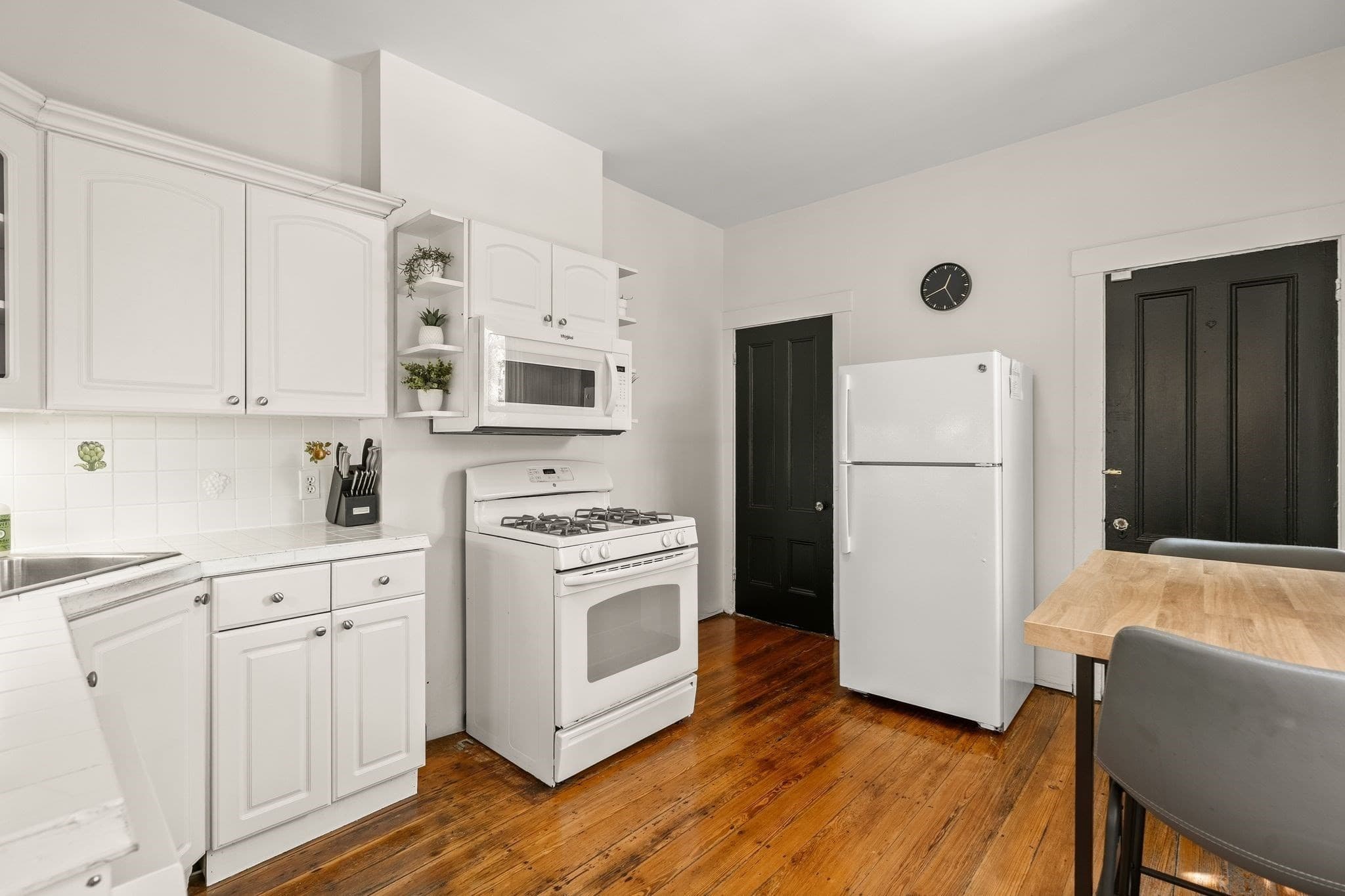 Multi Family at 19 Walker St, Boston MA 02129, Boston, photo 7 of 28