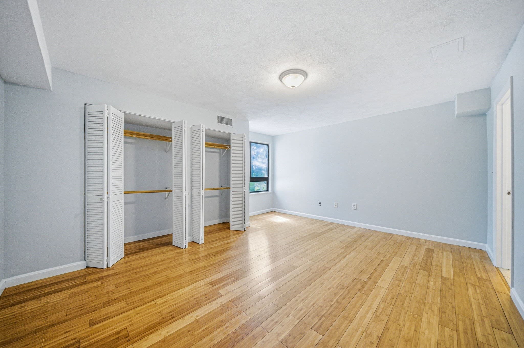 Condominium at 286 Fenno St # 1, Revere MA 02151, photo 14 of 32