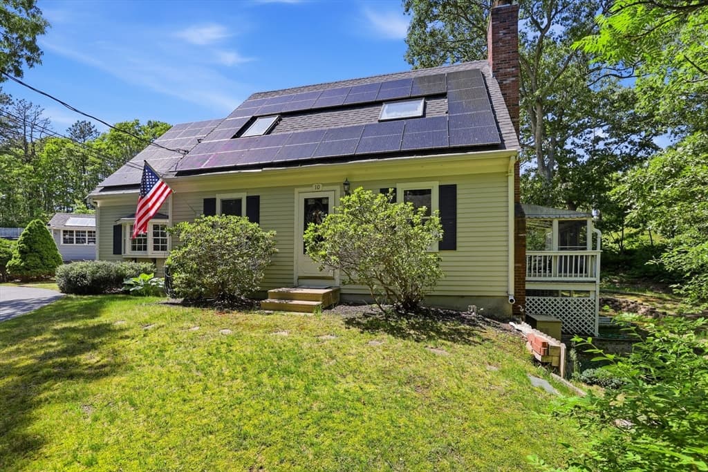 Single Family Residence at 10 Marthas Way, Barnstable MA 02632, photo 41 of 41