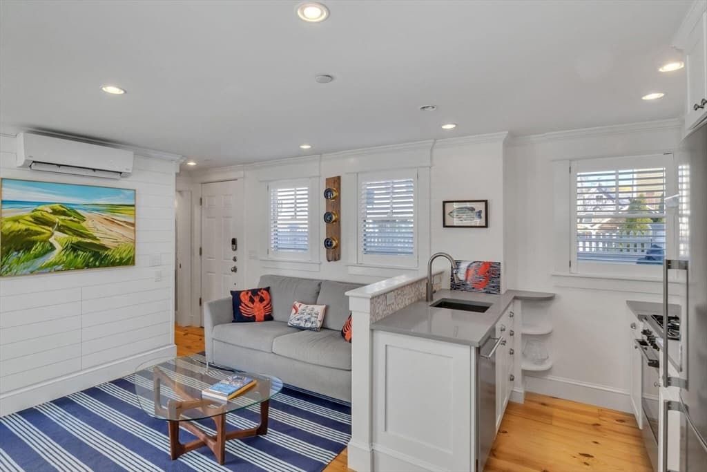 Condominium at 368 Commercial Street Unit G, Provincetown MA 02657, Provincetown, photo 13 of 28