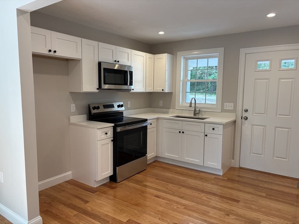 Single Family Residence at 1110 Long Pond Road, Plymouth MA 02360, Plymouth, photo 7 of 15