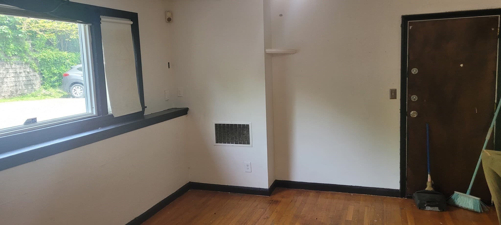 Condominium at 19 Glen St # 1, Boston MA 02125, Boston, photo 10 of 13