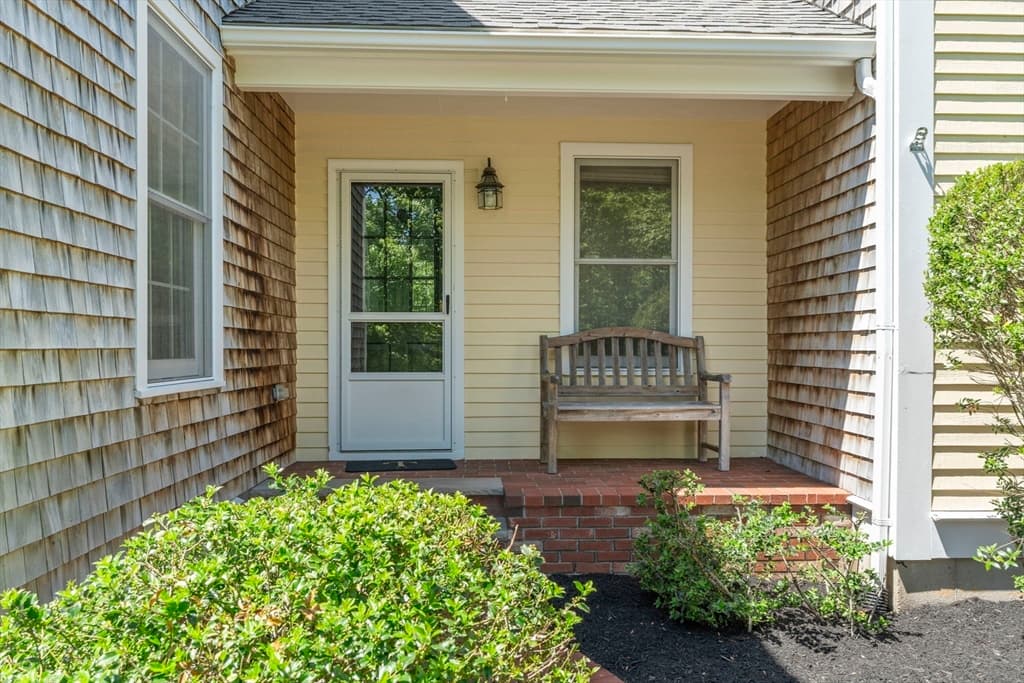 160 Quail Run, Marshfield MA 02050 photo 5