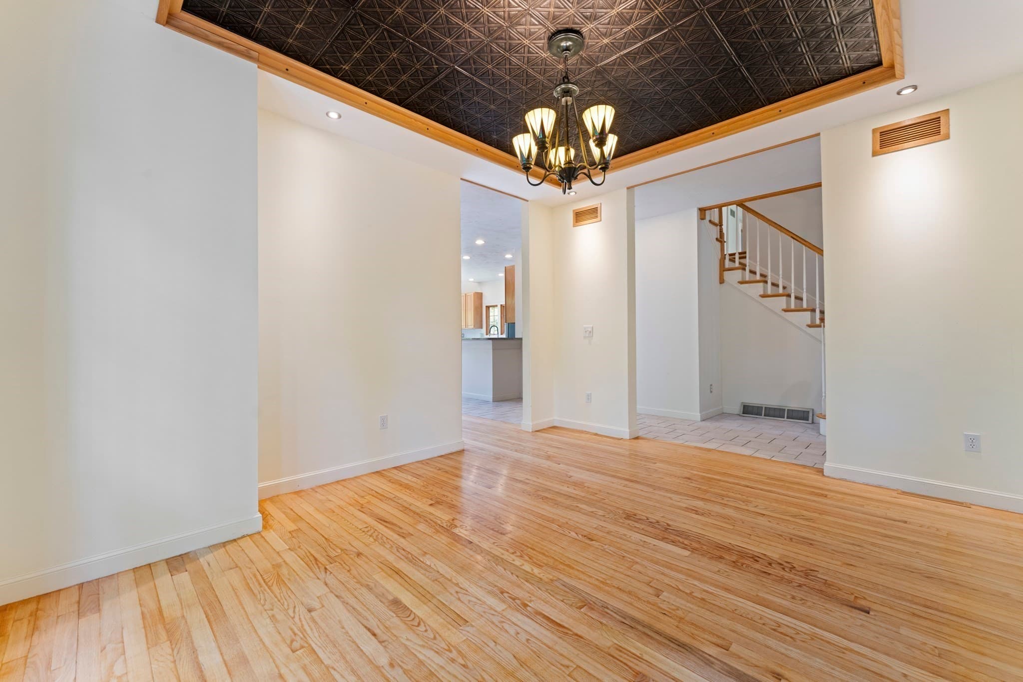 Single Family Residence at 28 Vincent Rd, Mendon MA 01756, Mendon, photo 10 of 39