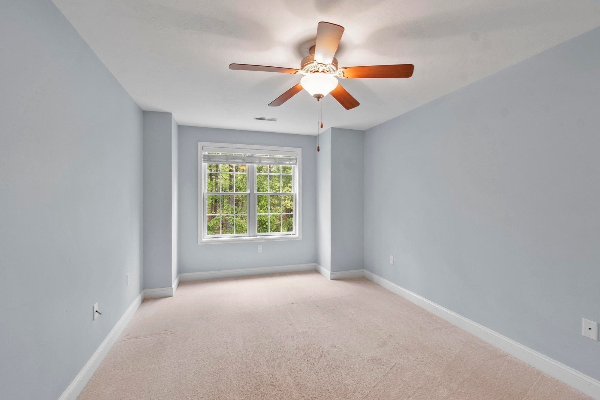 Condominium at 39 Kensington Way # 39, Tewksbury MA 01876, photo 30 of 42