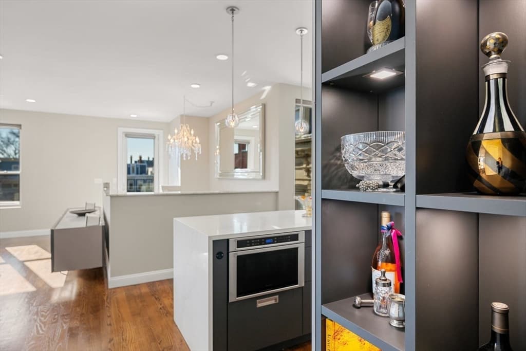 Condominium at 928 E Broadway # 9, Boston MA 02127, Boston, photo 12 of 38