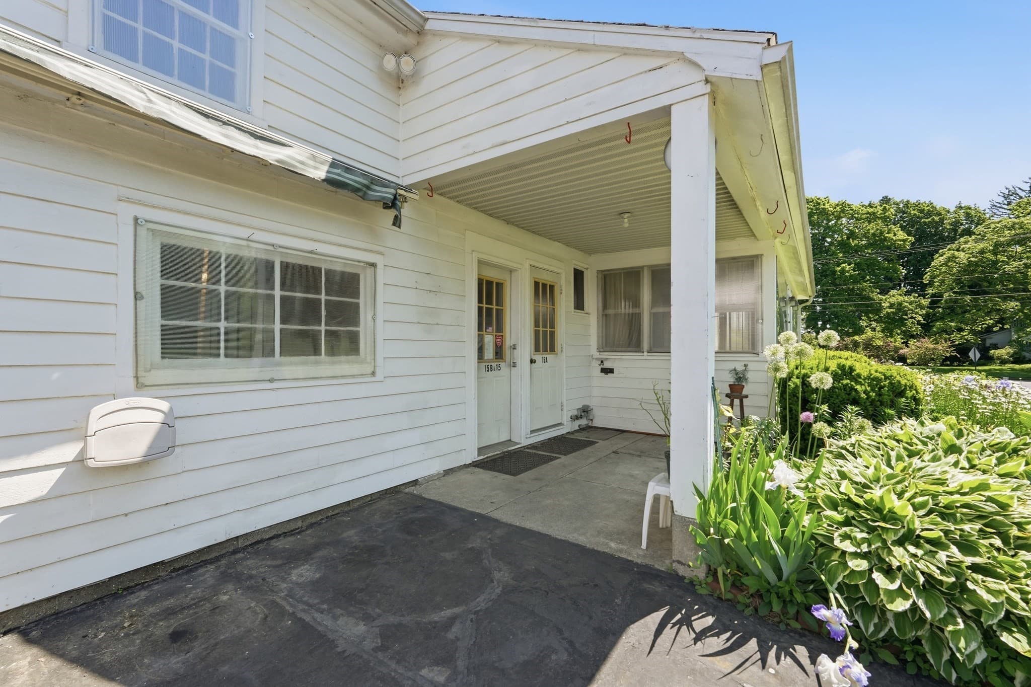 3 Family at 15 Main St, Hatfield MA 01038, photo 31 of 42