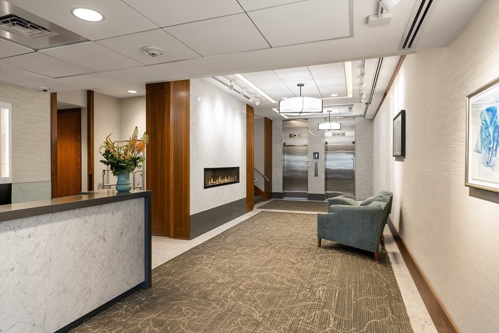 Condominium at 8 Whittier Pl # 14F, Boston MA 02114, photo 18 of 21