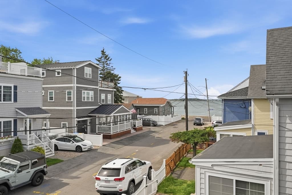 27 Billows St, Winthrop MA 02152 photo 14