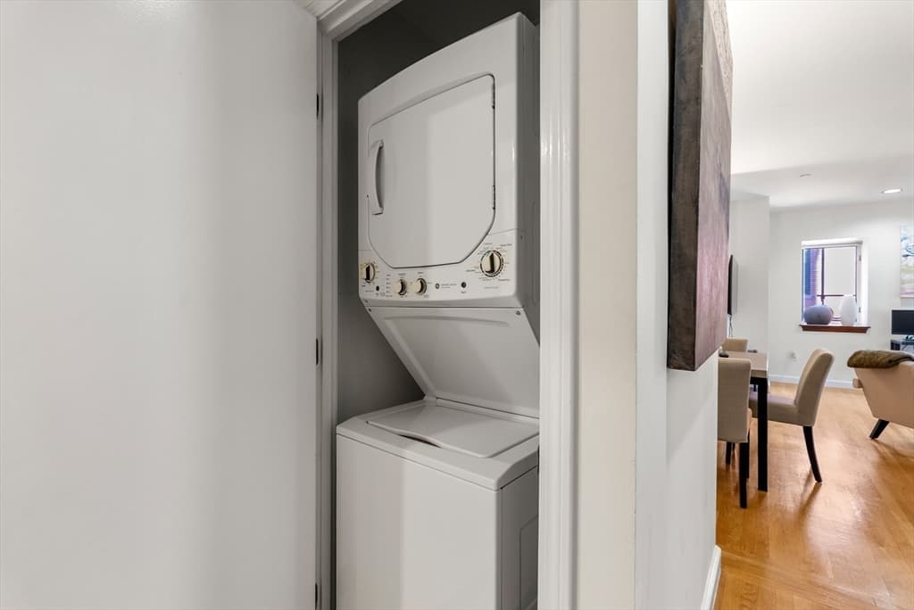 Condominium at 2 Clarendon St # 302, Boston MA 02116, photo 26 of 35