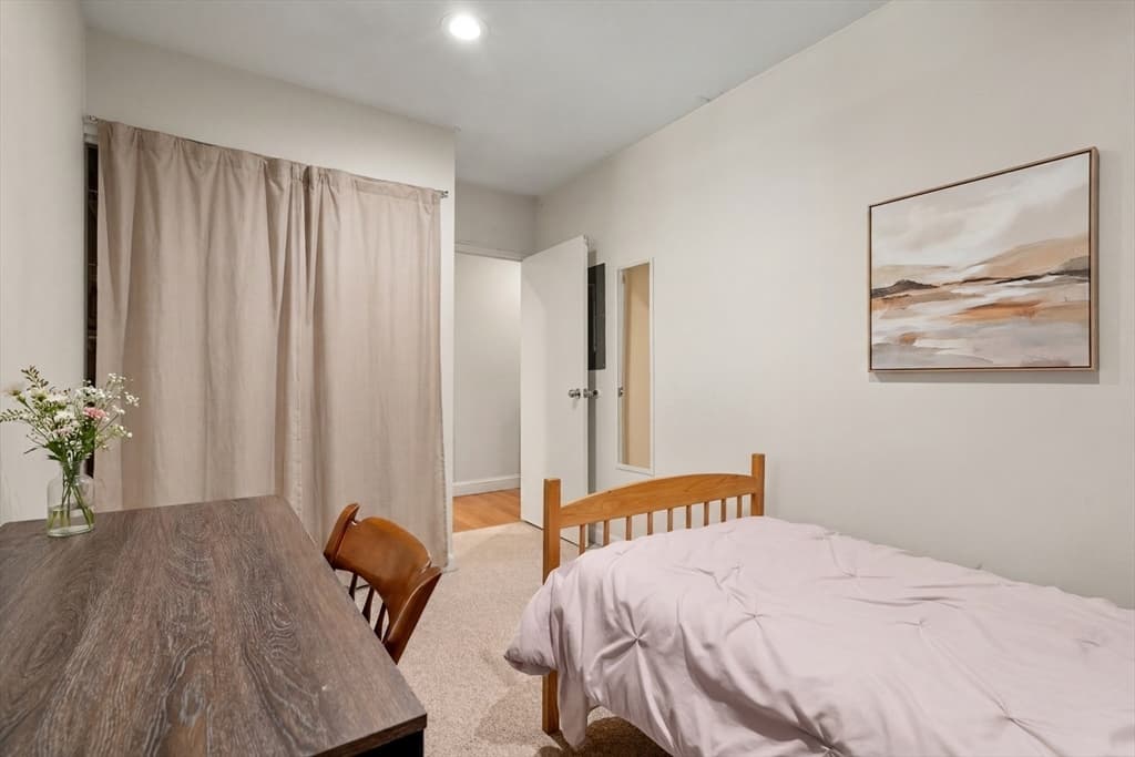 Condominium at 103 Gainsborough St # 108, Boston MA 02115, photo 13 of 22