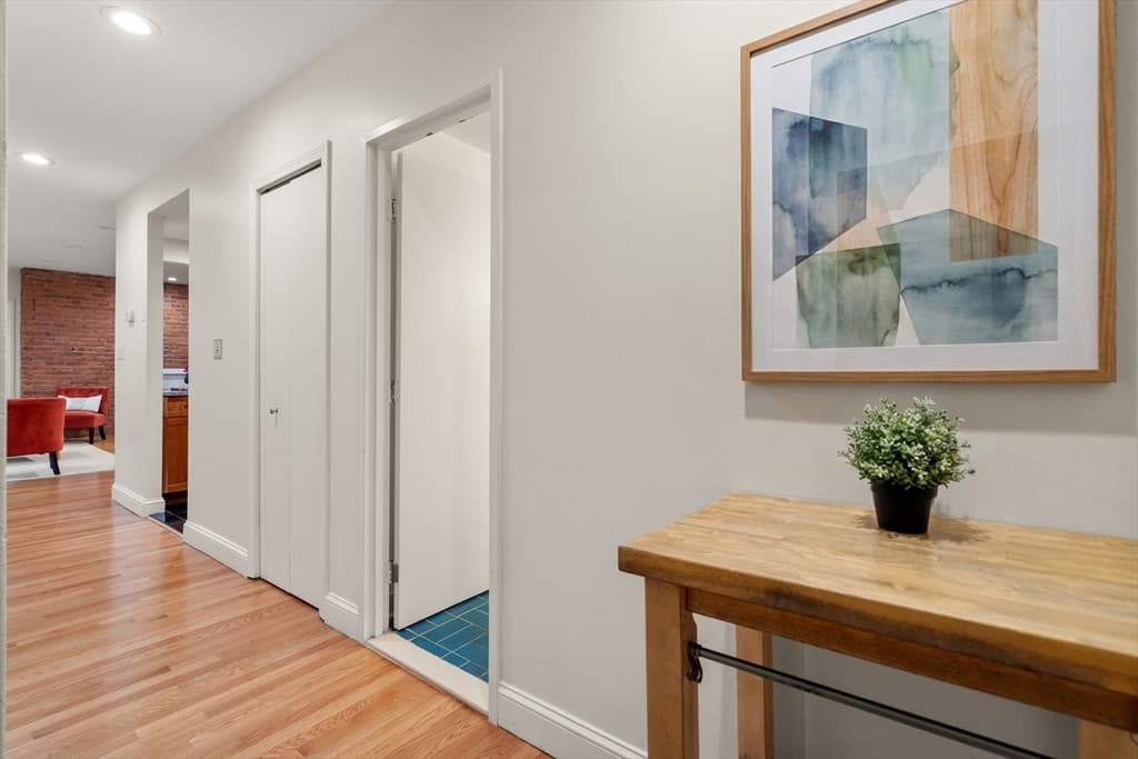 Condominium at 103 Gainsborough St # 108, Boston MA 02115, photo 8 of 22