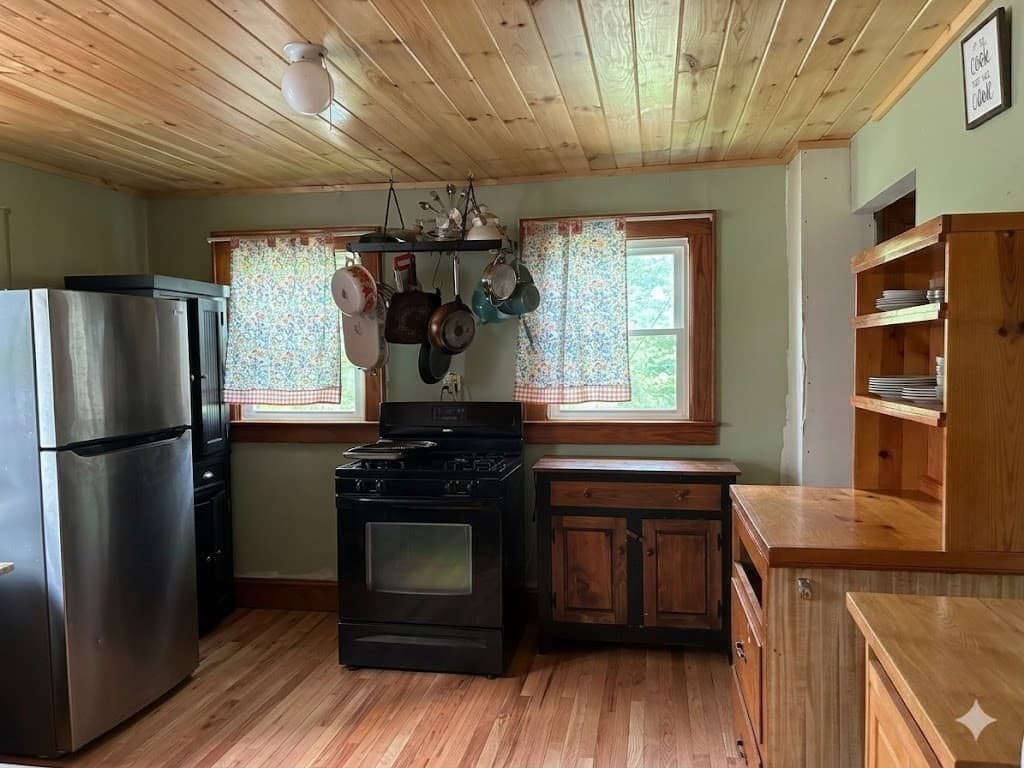 Single Family Residence at 78 Main St, Blandford MA 01008, photo 4 of 14
