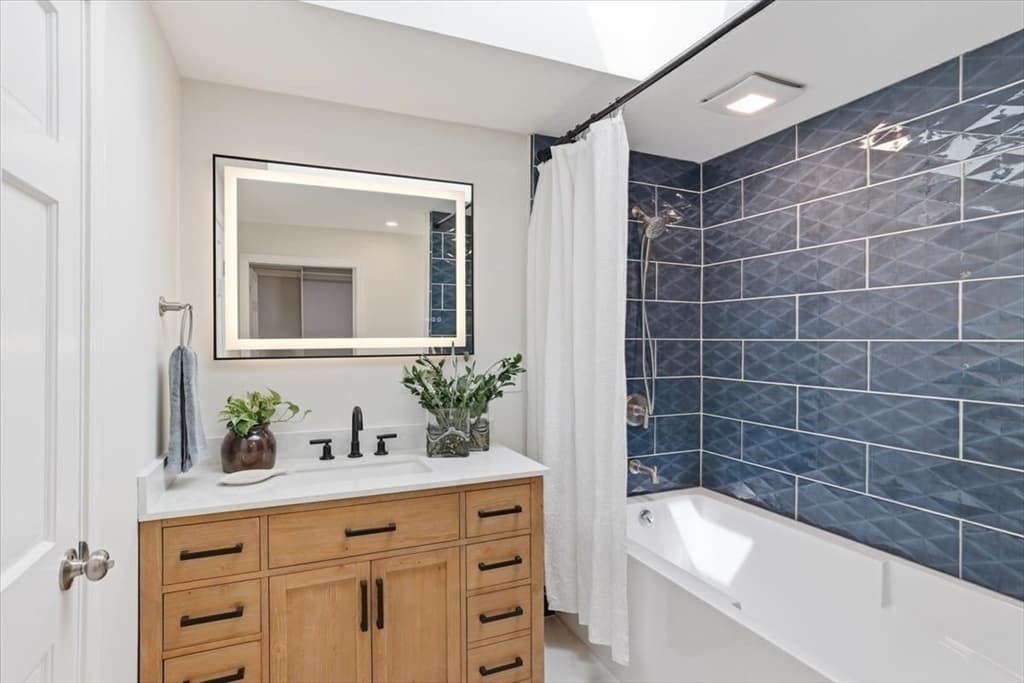 Single Family Residence at 10 Old Colony Way, Yarmouth MA 02664, Yarmouth, photo 14 of 42