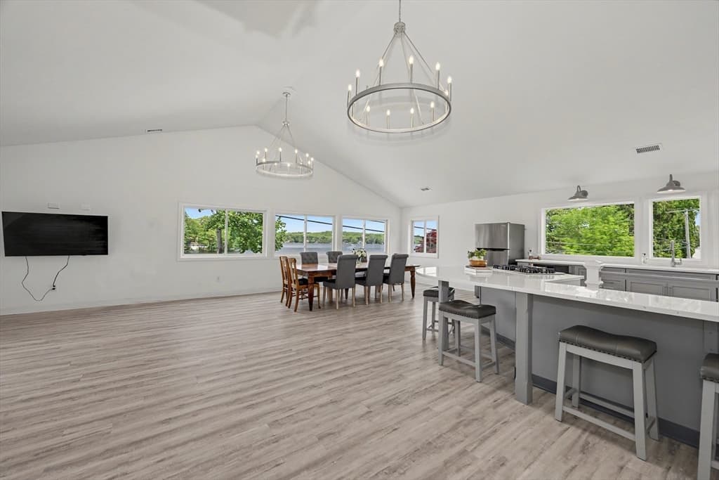 Single Family Residence at 6 Wilson Ave, Spencer MA 01562, photo 9 of 28