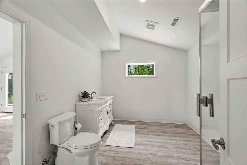 Single Family Residence at 6 Wilson Ave, Spencer MA 01562, photo 14 of 28