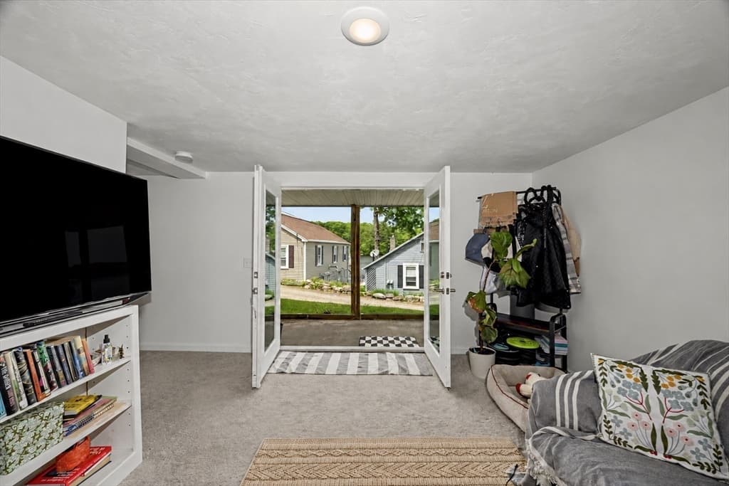 Single Family Residence at 6 Wilson Ave, Spencer MA 01562, photo 19 of 28