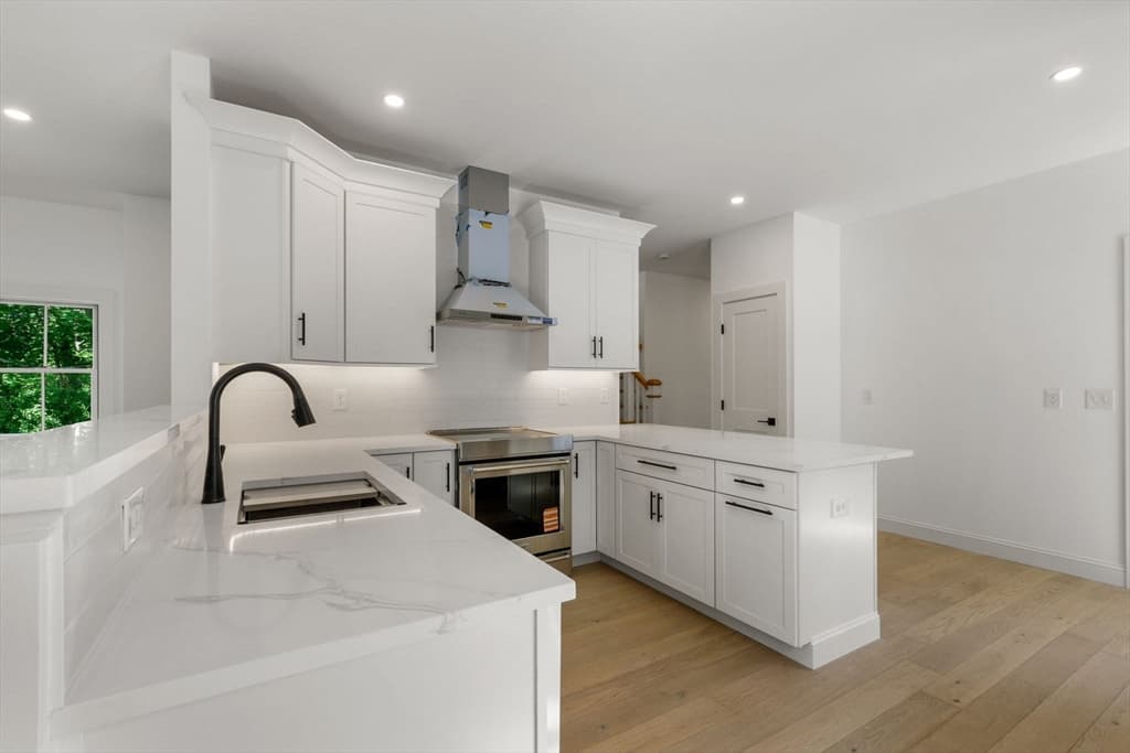 Single Family Residence at 163 Samoset Road, Eastham MA 02642, Eastham, photo 9 of 30