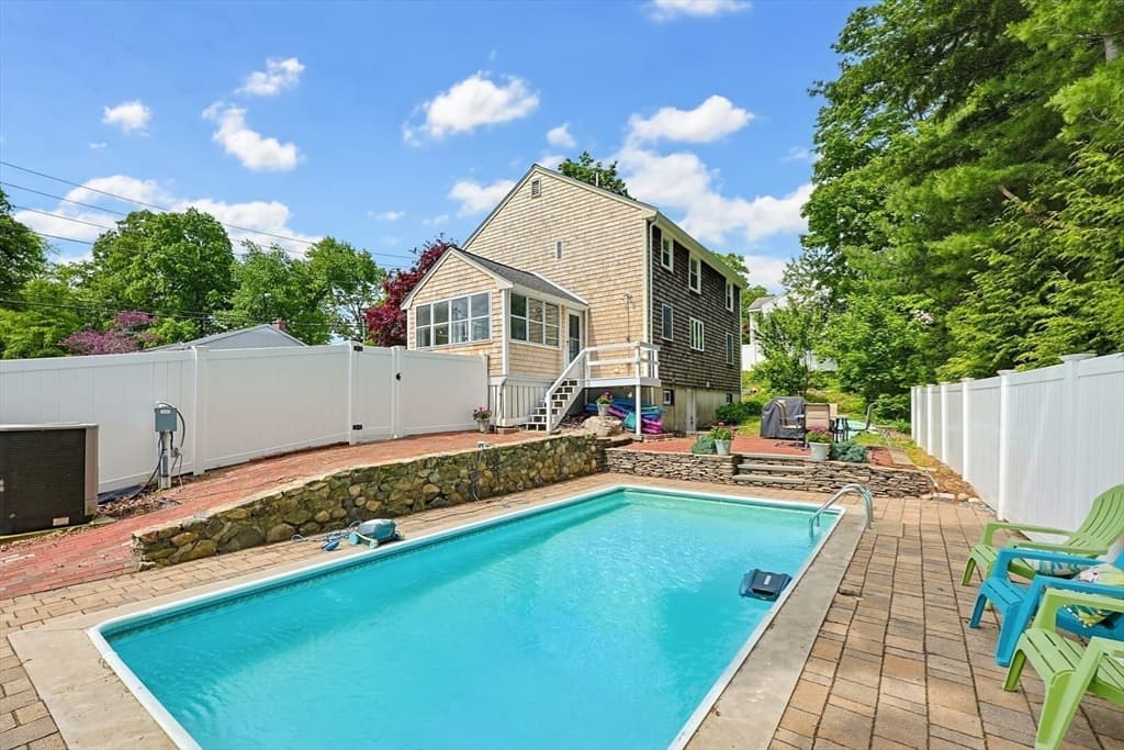 Single Family Residence at 15 Calvin Rd, North Attleboro MA 02760, photo 25 of 42