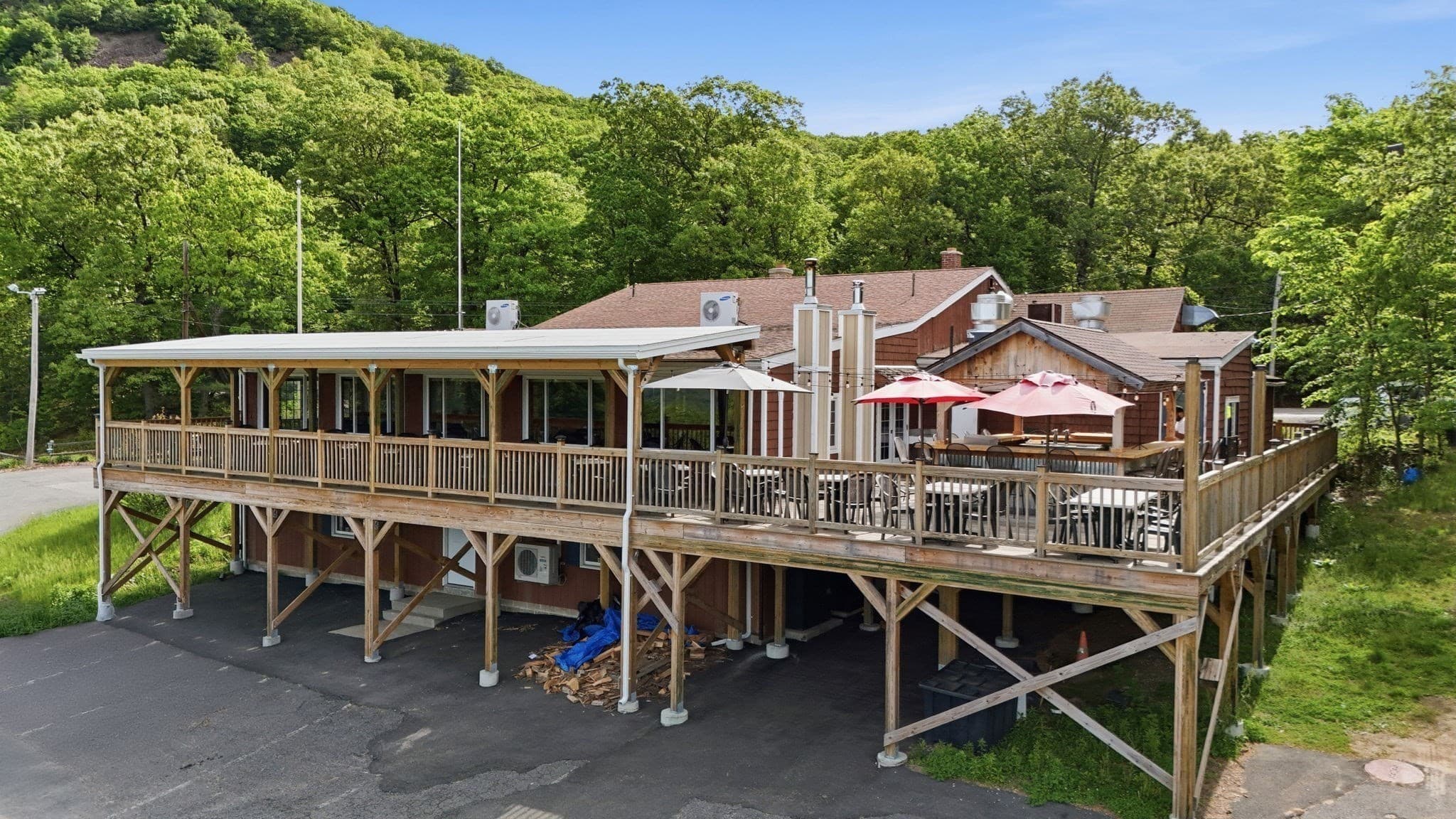 Commercial Sale at 100 Mountain Rd, Easthampton MA 01027, photo 7 of 39