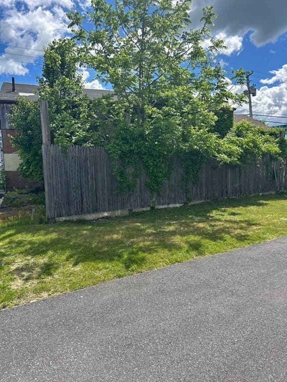 1337 Ashley Blvd, New Bedford MA 02745 photo 4