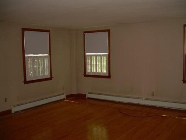 3 Family at 8-10 Pleasant Street, Leicester MA 01524, photo 16 of 34