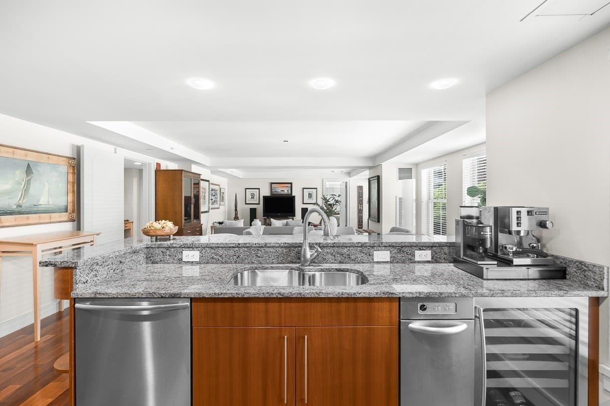 Condominium at 4 Battery Wharf # 4302, Boston MA 02109, photo 6 of 28