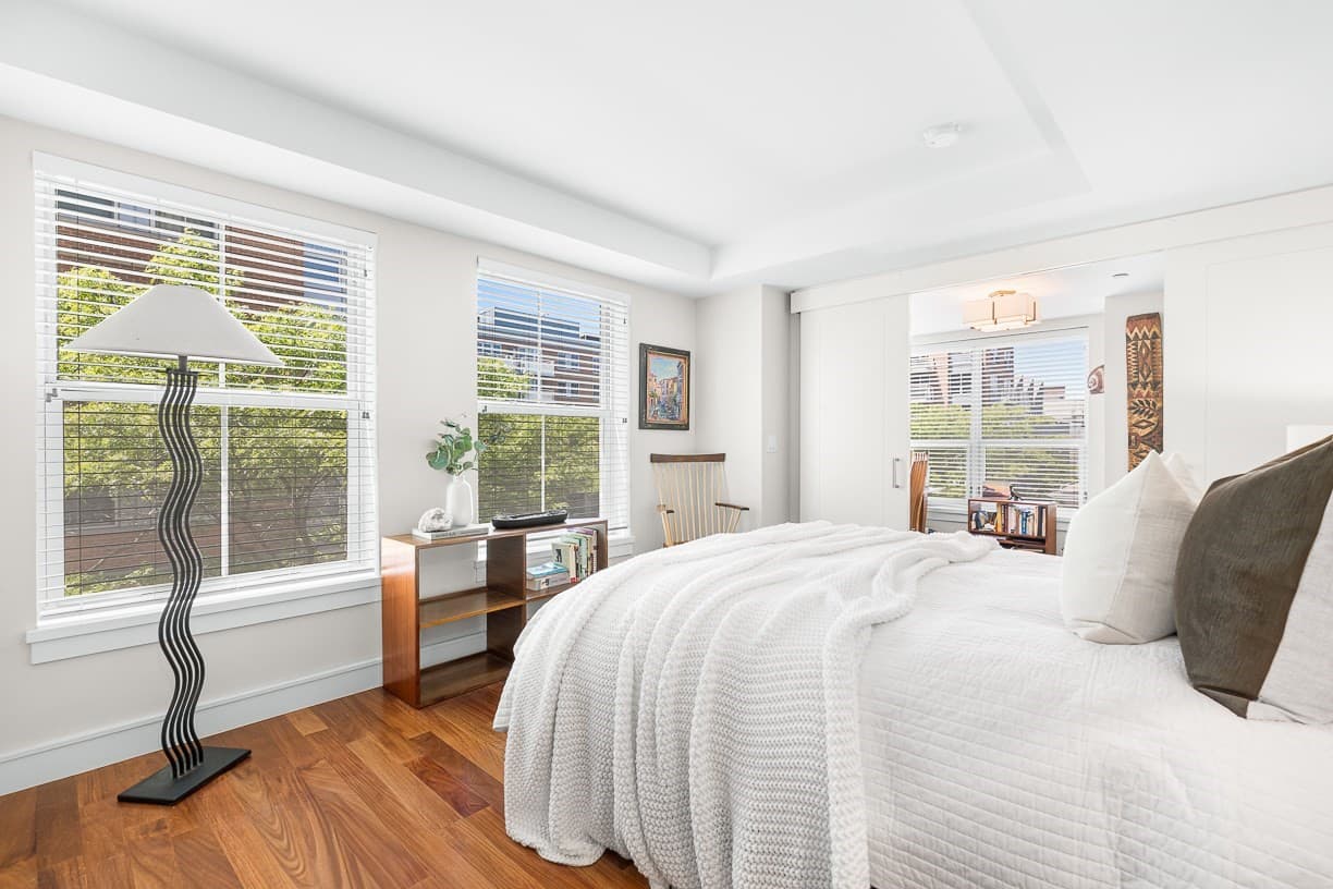 Condominium at 4 Battery Wharf # 4302, Boston MA 02109, photo 10 of 28