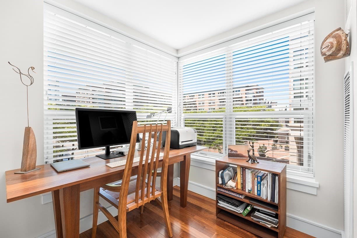 Condominium at 4 Battery Wharf # 4302, Boston MA 02109, photo 11 of 28