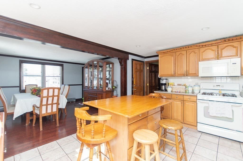 365 Elm St, Bridgewater MA 02324 photo 12