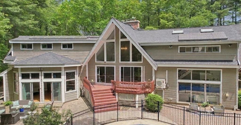 Single Family Residence at 10 Cold Harbor Drive, Northborough MA 01532, Northborough, photo 3 of 24