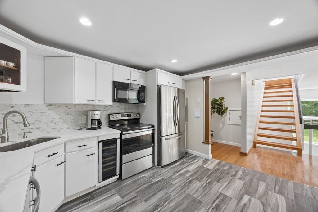 Single Family Residence at 10 Cold Harbor Drive, Northborough MA 01532, Northborough, photo 10 of 24