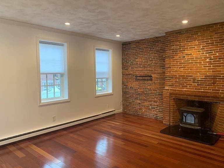 Condominium at 30-32 Water St # 5, Newburyport MA 01950, photo 12 of 26
