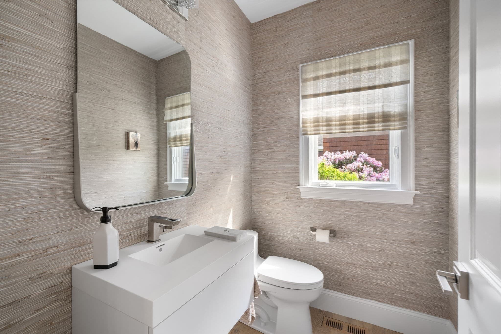 Condominium at 14 Black Rock Drive # 14, Hingham MA 02043, photo 19 of 37