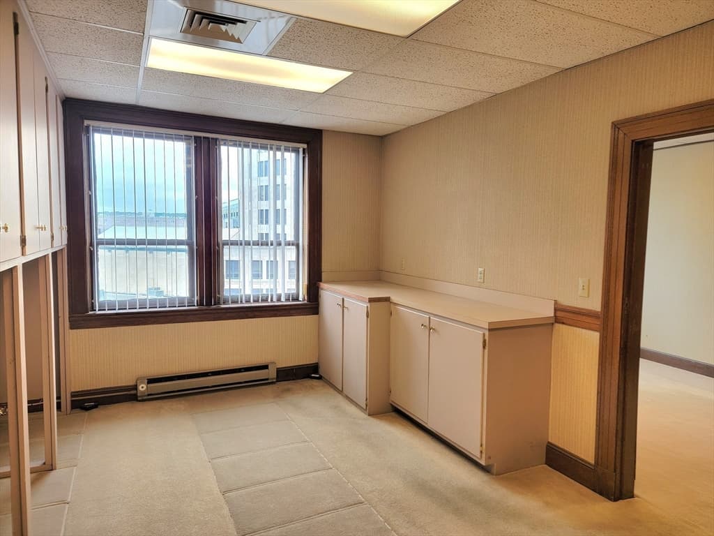 1372 Hancock St, 401,402, Quincy MA 02169 photo 16