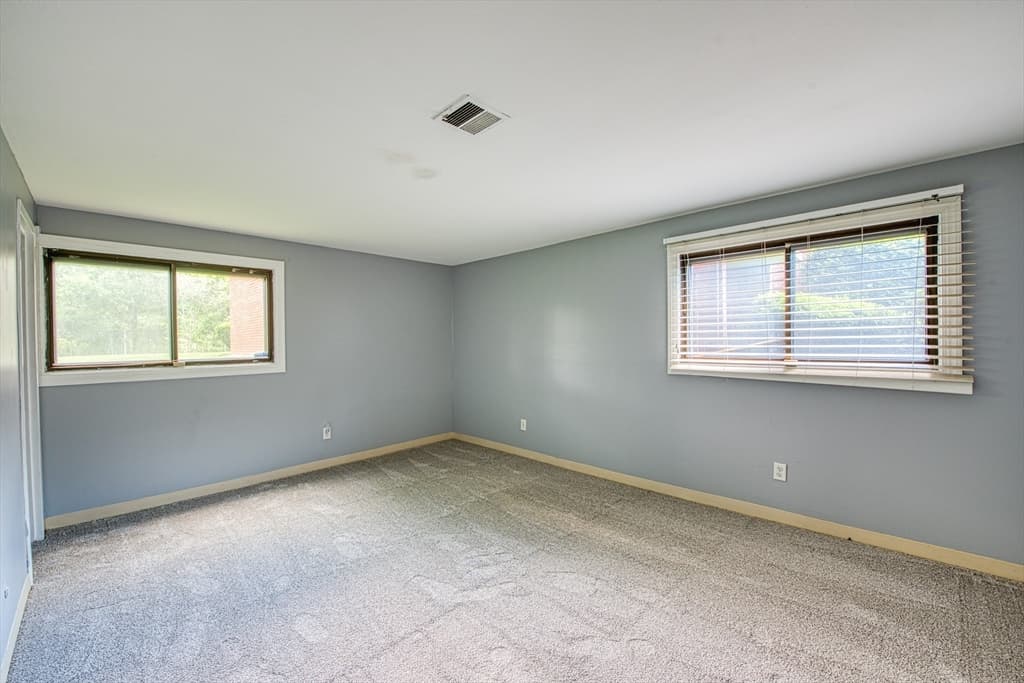 Condominium at 221 Oak St # 15, Brockton MA 02301, Brockton, photo 12 of 14