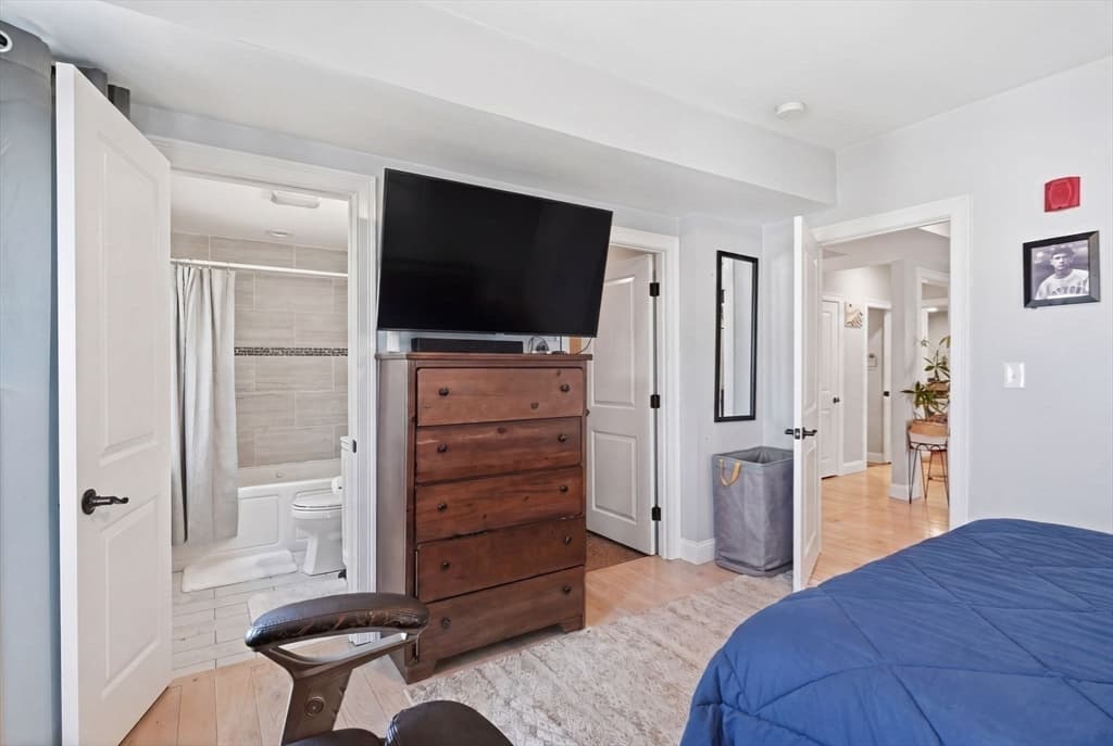 3 Family at 30 Rawson St, Boston MA 02125, Boston, photo 12 of 41