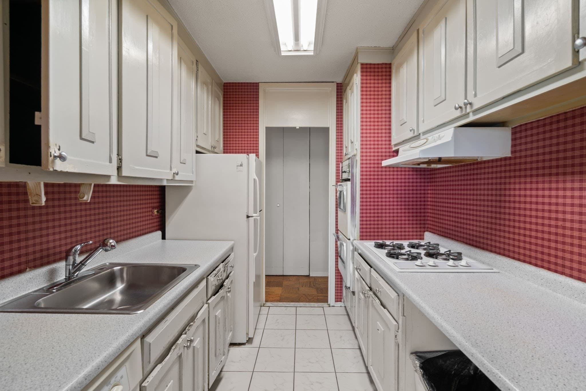 Condominium at 65 East India Row # 6B, Boston MA 02110, photo 7 of 12