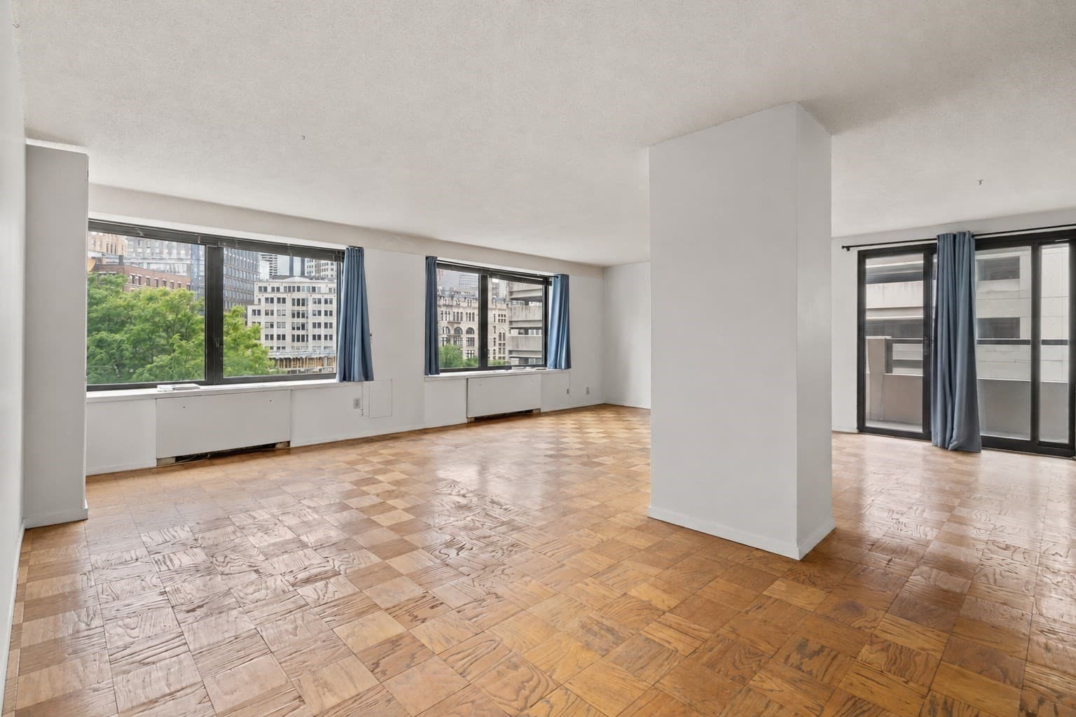 Condominium at 65 East India Row # 6B, Boston MA 02110, photo 5 of 12