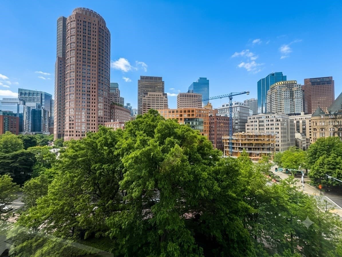 Condominium at 65 East India Row # 6B, Boston MA 02110, photo 10 of 12