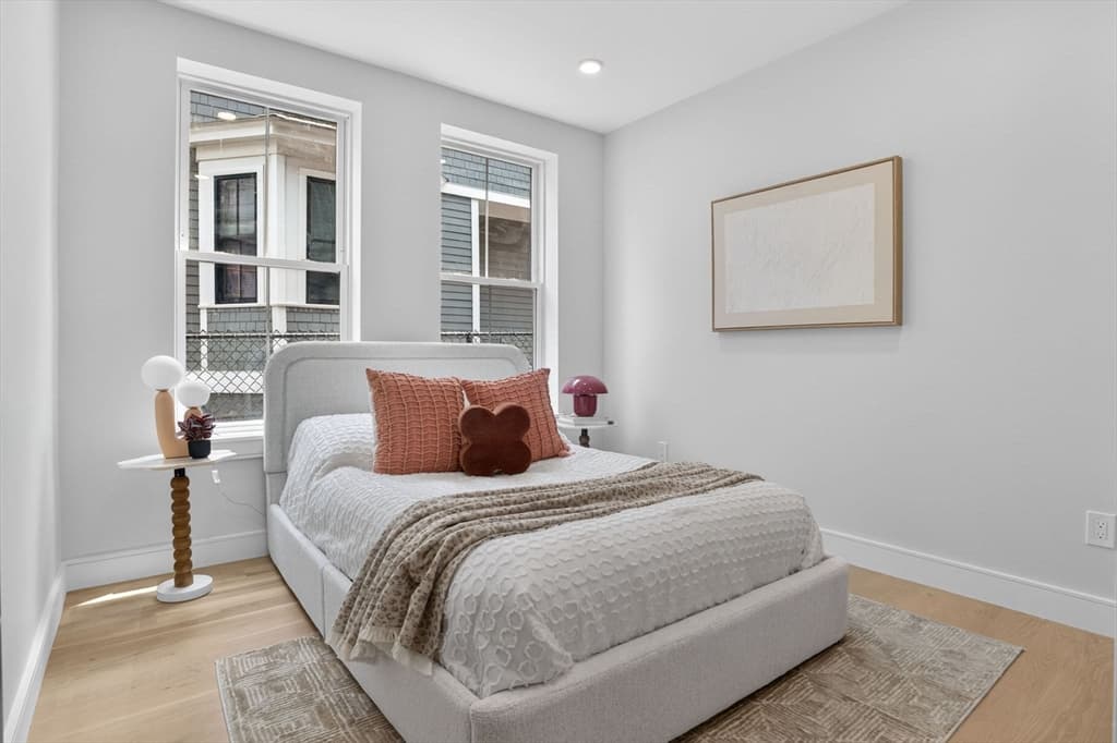 Condominium at 54 Dorset Street # 1, Boston MA 02125, Boston, photo 9 of 32