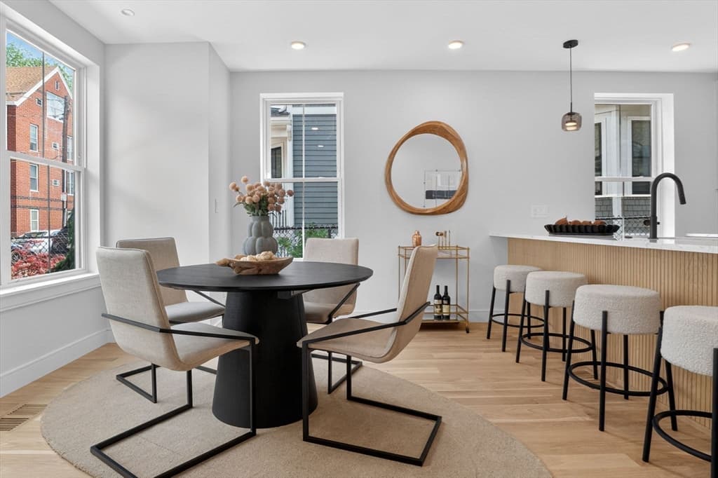 Condominium at 54 Dorset Street # 1, Boston MA 02125, Boston, photo 4 of 32