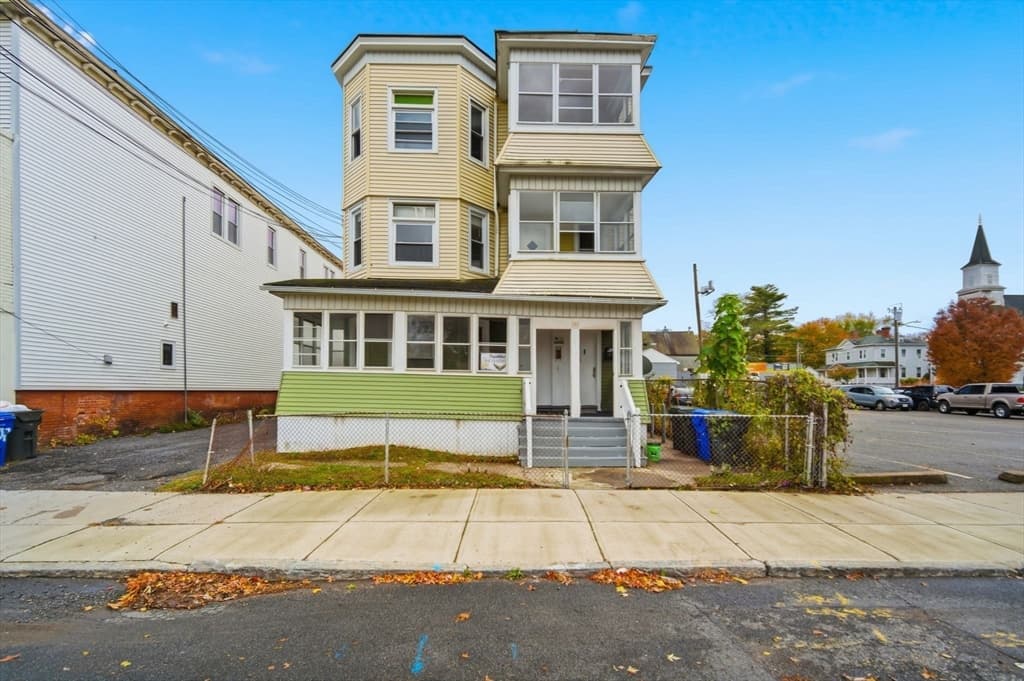 201 Main St, Springfield MA 01151