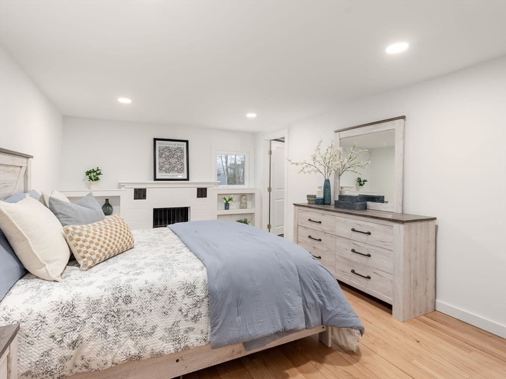 241 Mashapaug Road, Holland MA 01521 photo 17