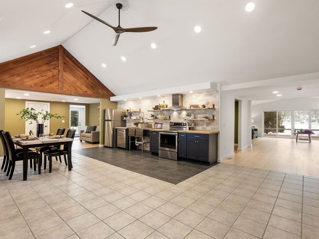 241 Mashapaug Road, Holland MA 01521 photo 4