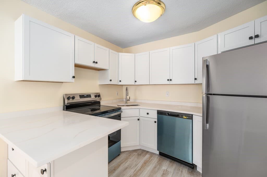 300 Lynn Shore Dr # 410, Lynn MA 01902 photo 27