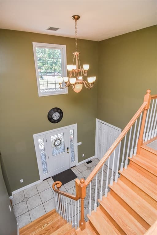 Single Family Residence at 261 Oak St, Methuen MA 01844, Methuen, photo 12 of 34